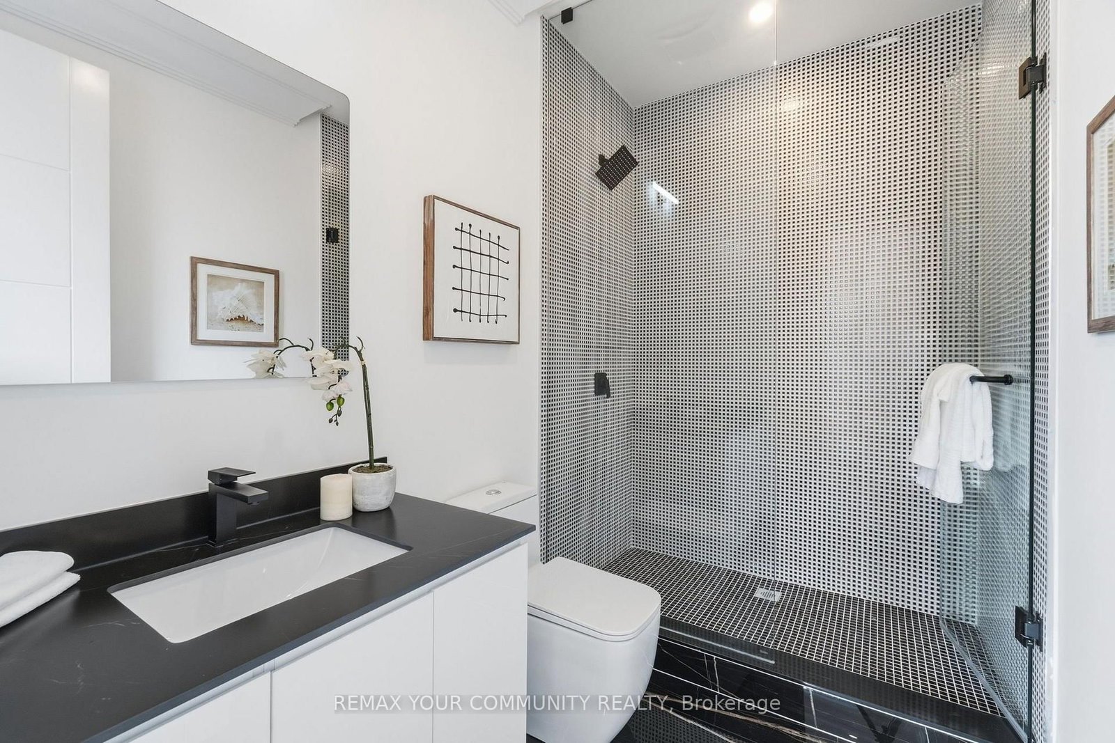 49 Wayland Avenue • Toronto, ON photo 26