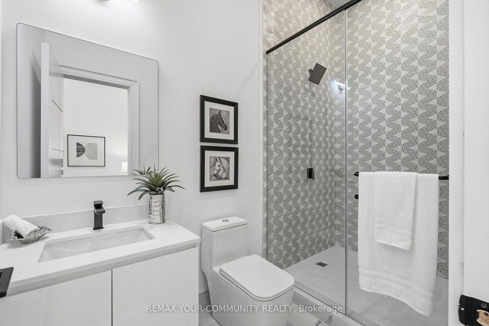 49 Wayland Avenue • Toronto, ON photo 32