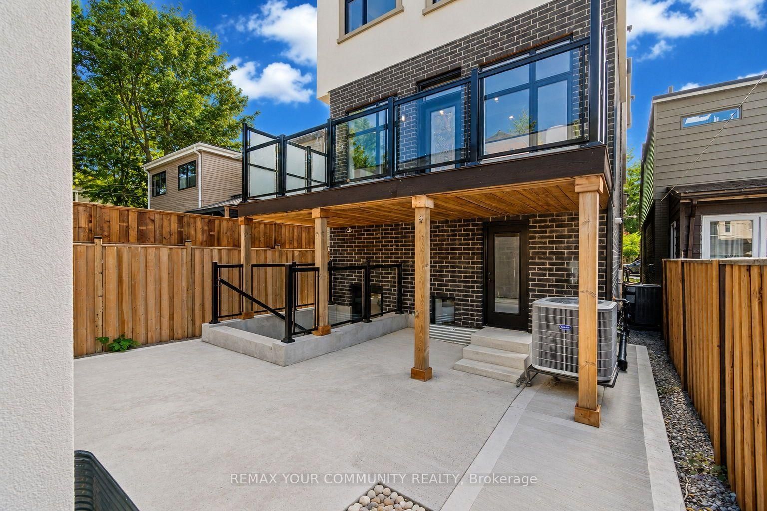 49 Wayland Avenue • Toronto, ON photo 34