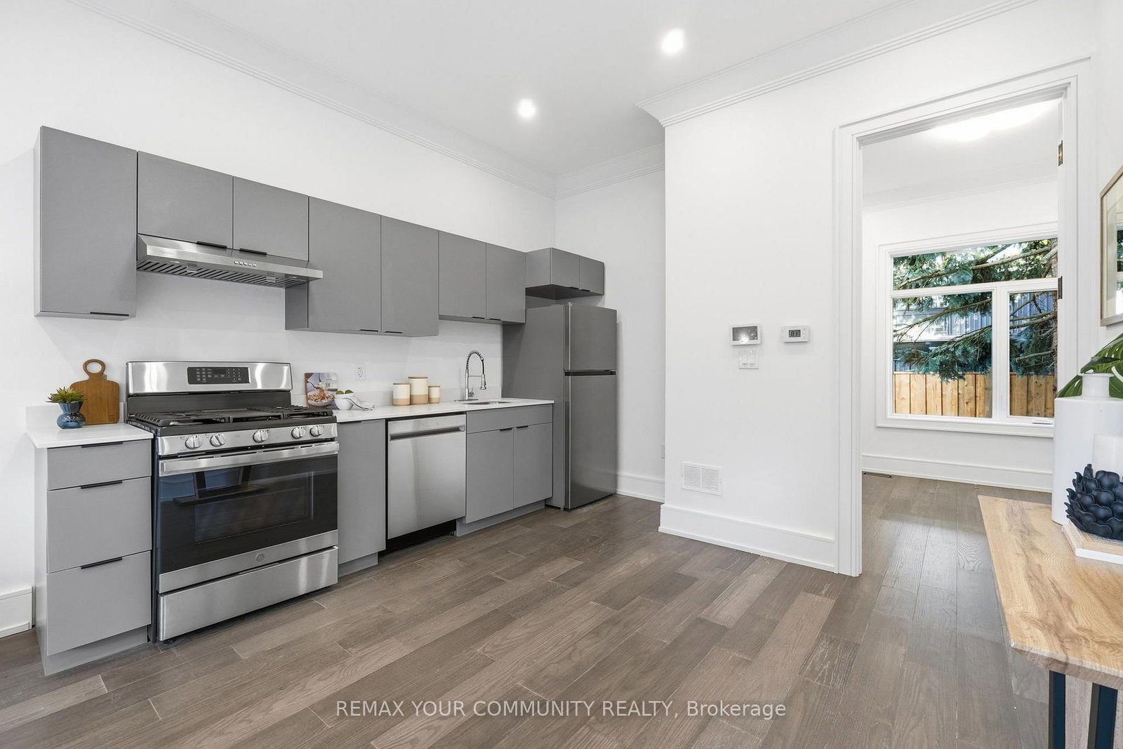 49 Wayland Avenue • Toronto, ON photo 42