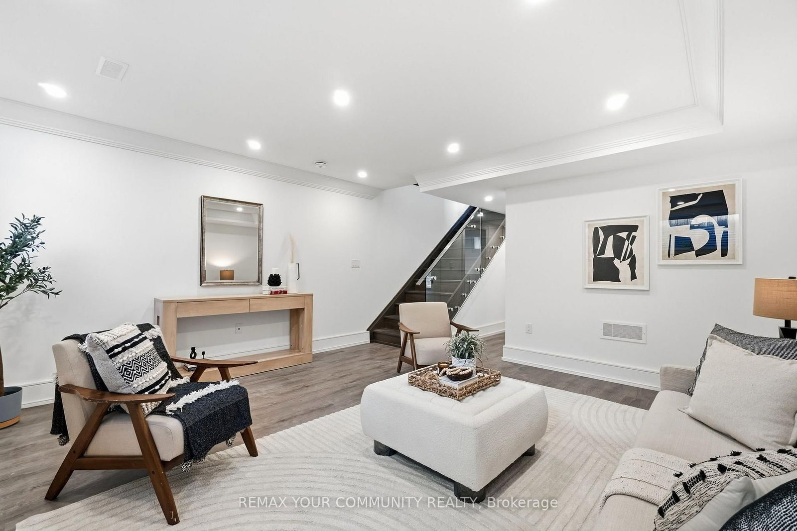 49 Wayland Avenue • Toronto, ON photo 46
