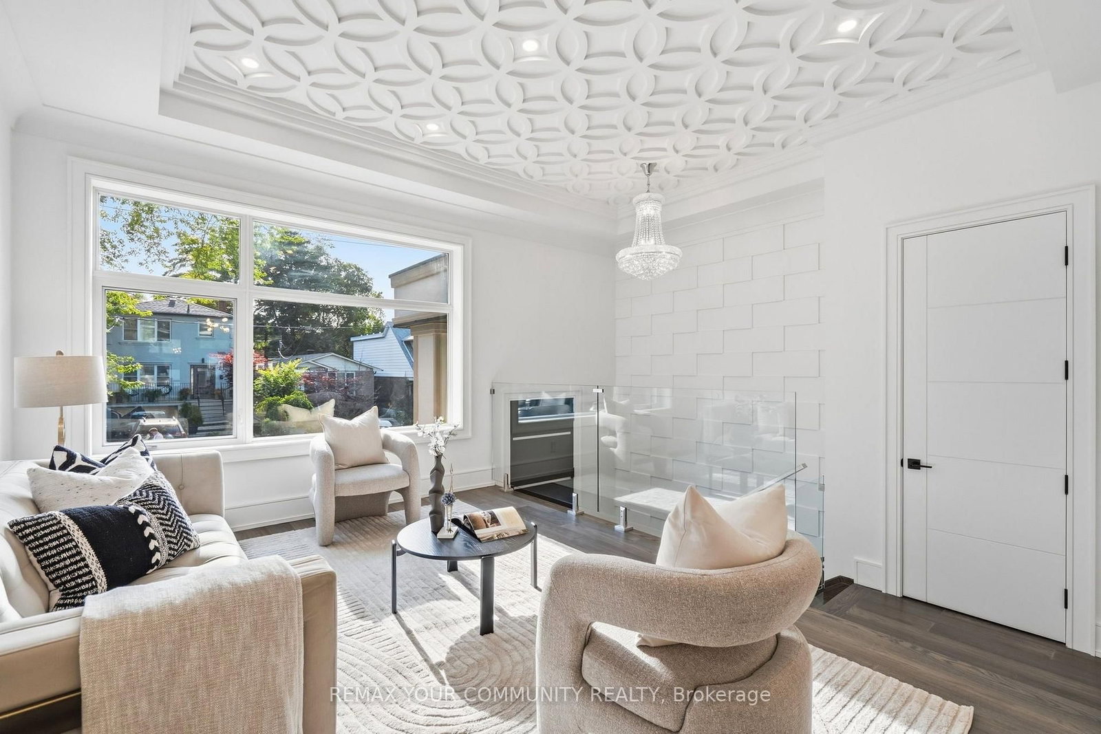 49 Wayland Avenue • Toronto, ON photo 9