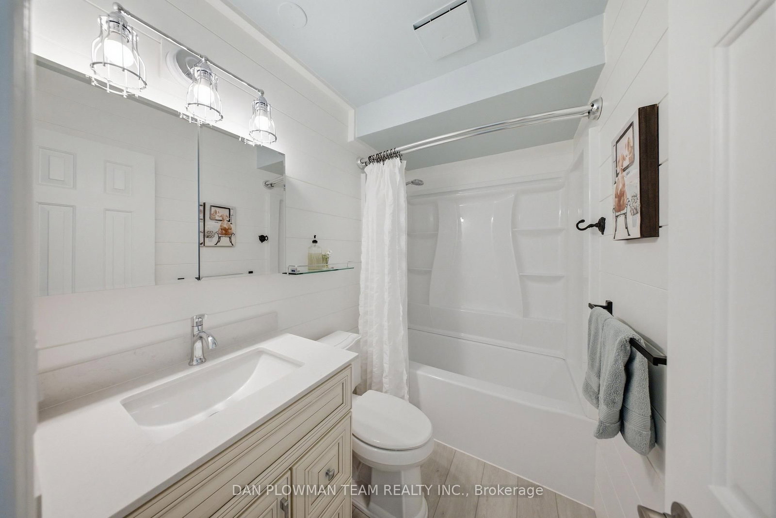 1661 Nash Road • #H-14 • Clarington, ON photo 14