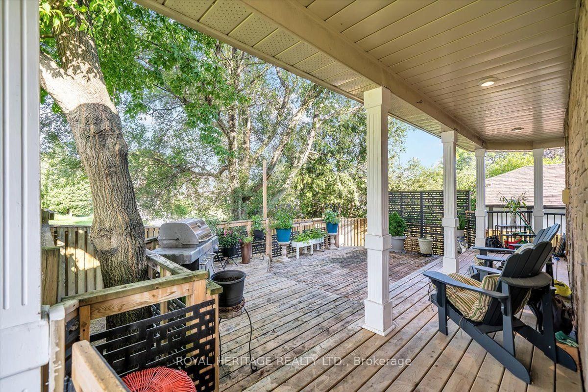 828 Wildflower Court • Oshawa, ON photo 38