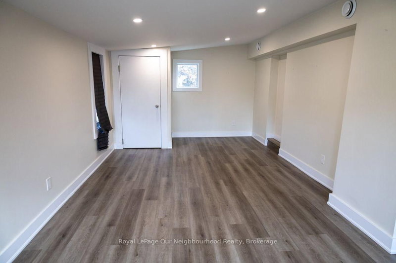 Unit 3 - 103 Ritson Road S