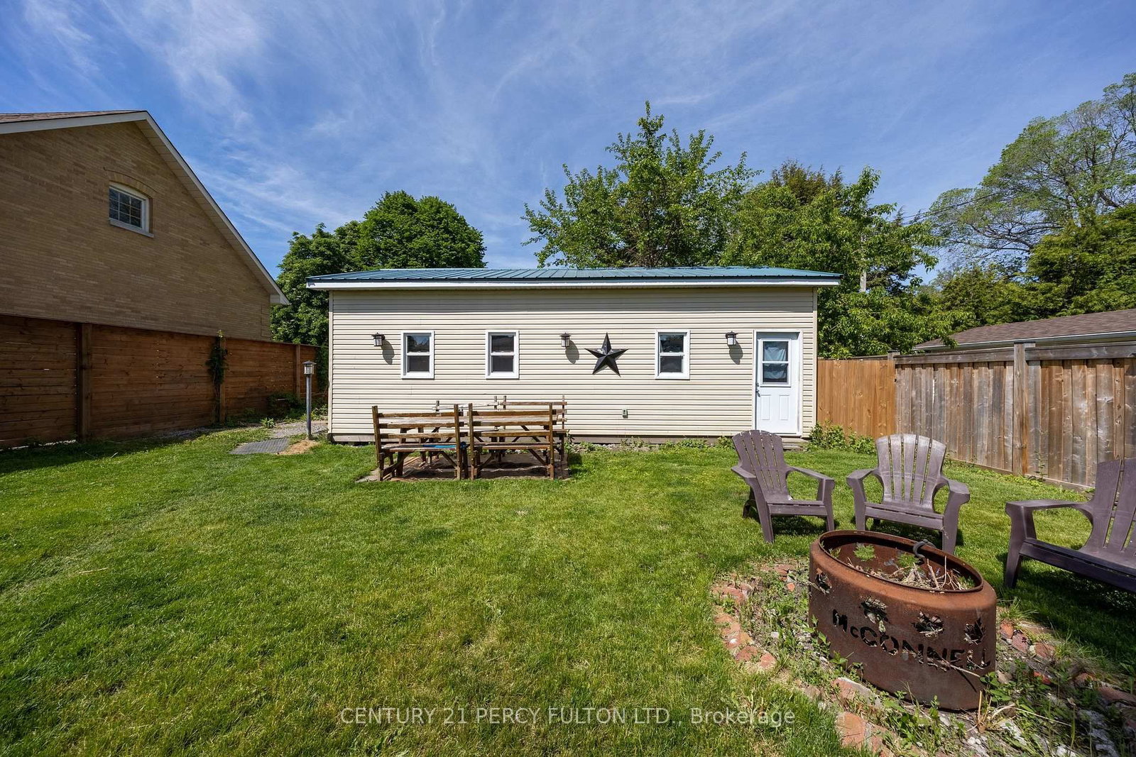 816 SIMCOE Street N • Oshawa, ON photo 31