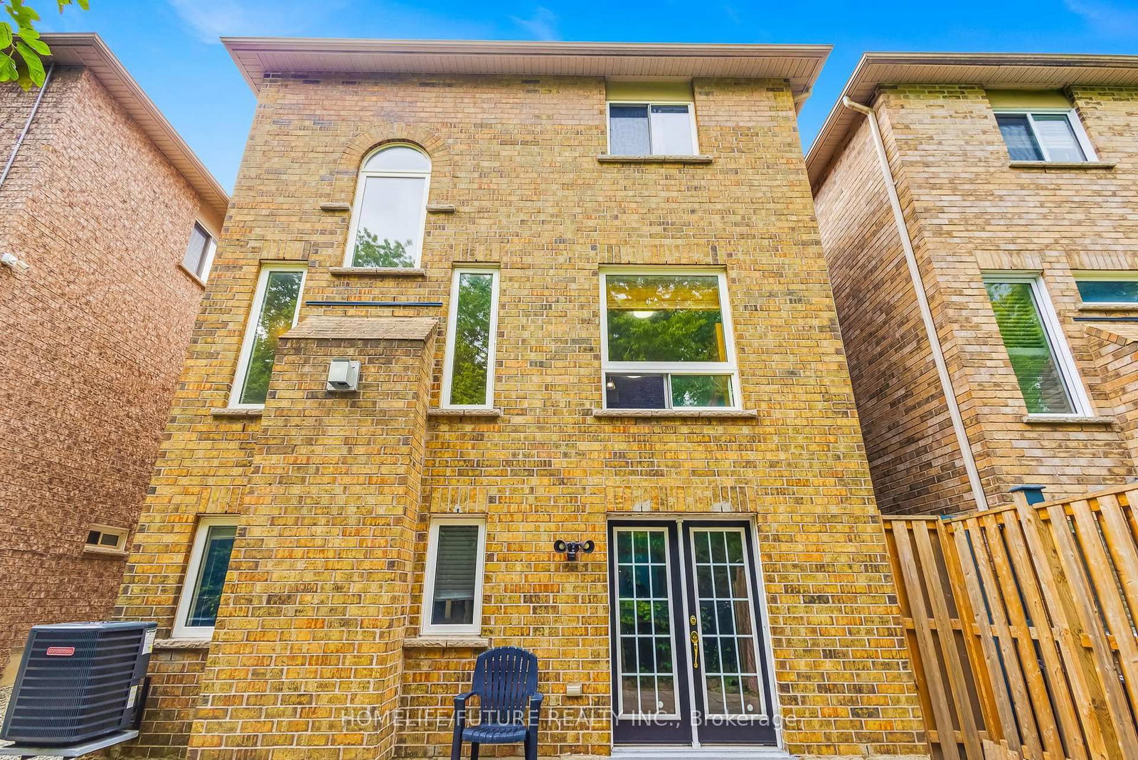 88 Mourning Dove Crescent • Toronto, ON photo 46