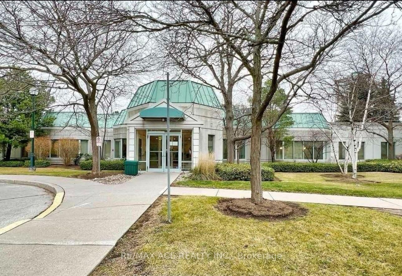5001 Finch Avenue E • #1501 • Toronto, ON photo 10
