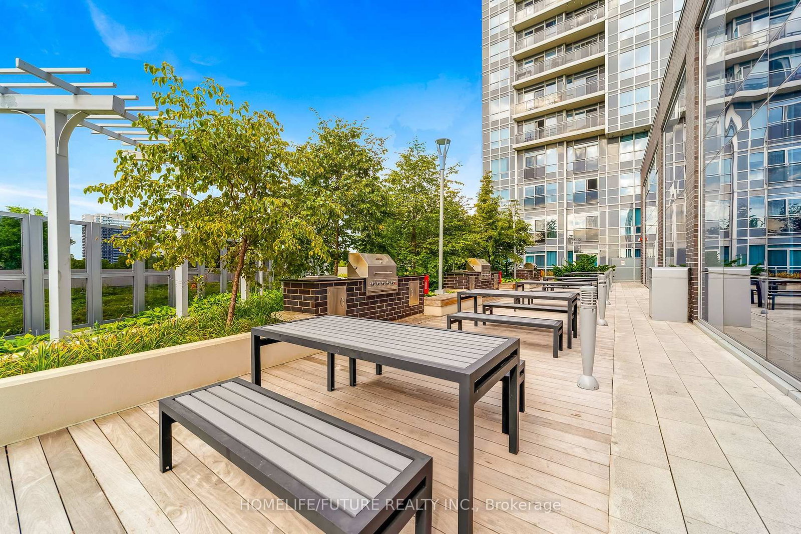 275 Village Green Square • #2815 • Toronto, ON photo 10
