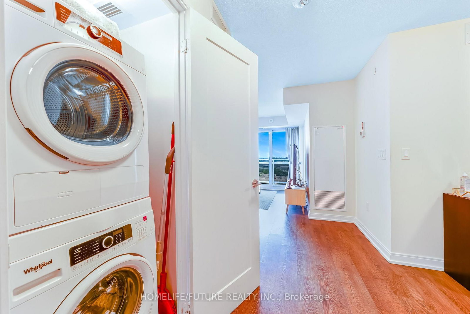 275 Village Green Square • #2815 • Toronto, ON photo 25