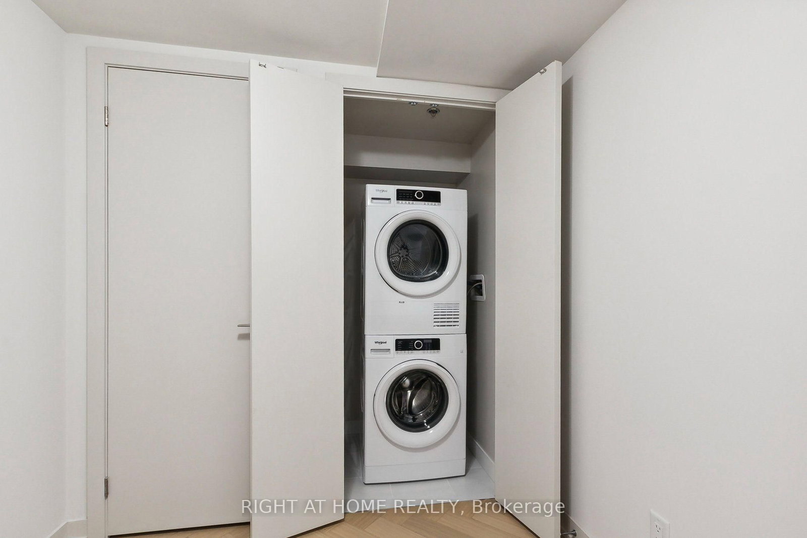 90 Glen Everest Road • #114 • Toronto, ON photo 8