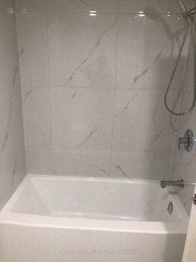 762 Hillcroft Street • Oshawa, ON photo 6