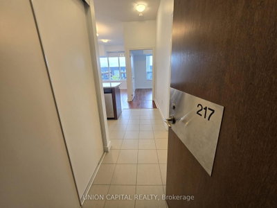1038 Mcnicoll Toronto,ON M1W 0A4 — Photo 8
