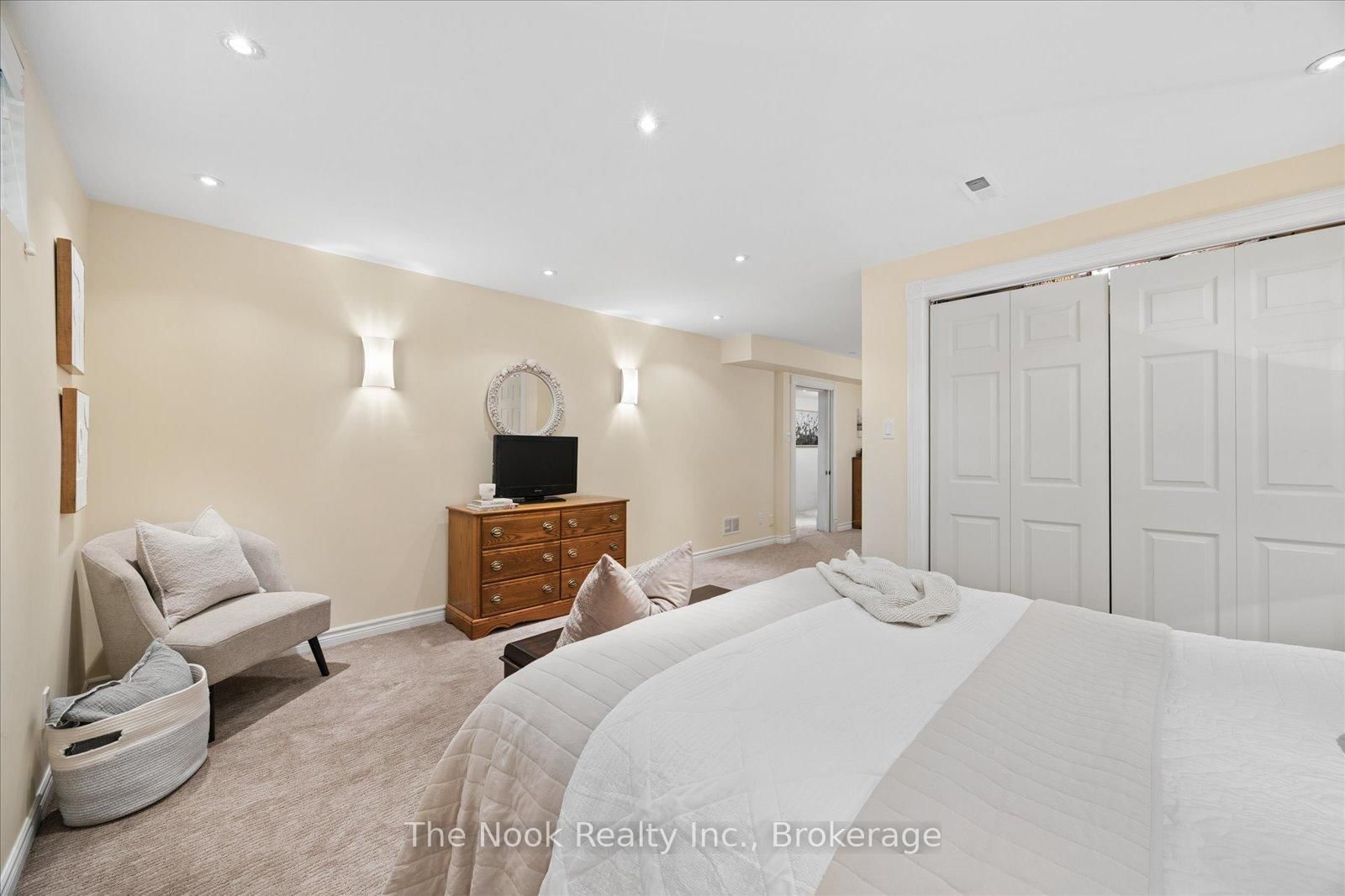 30 Potters Lane • Clarington, ON photo 27
