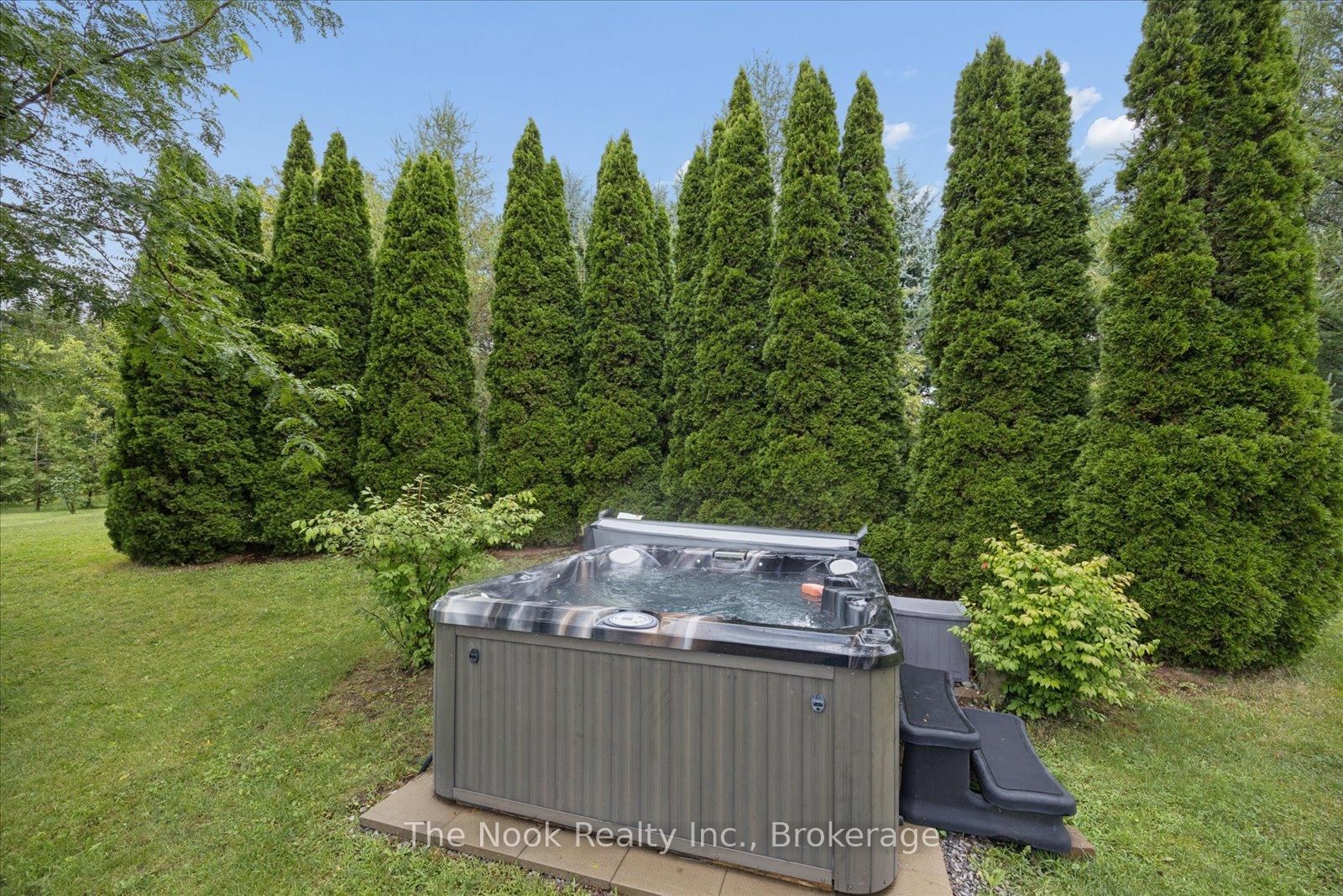 30 Potters Lane • Clarington, ON photo 36