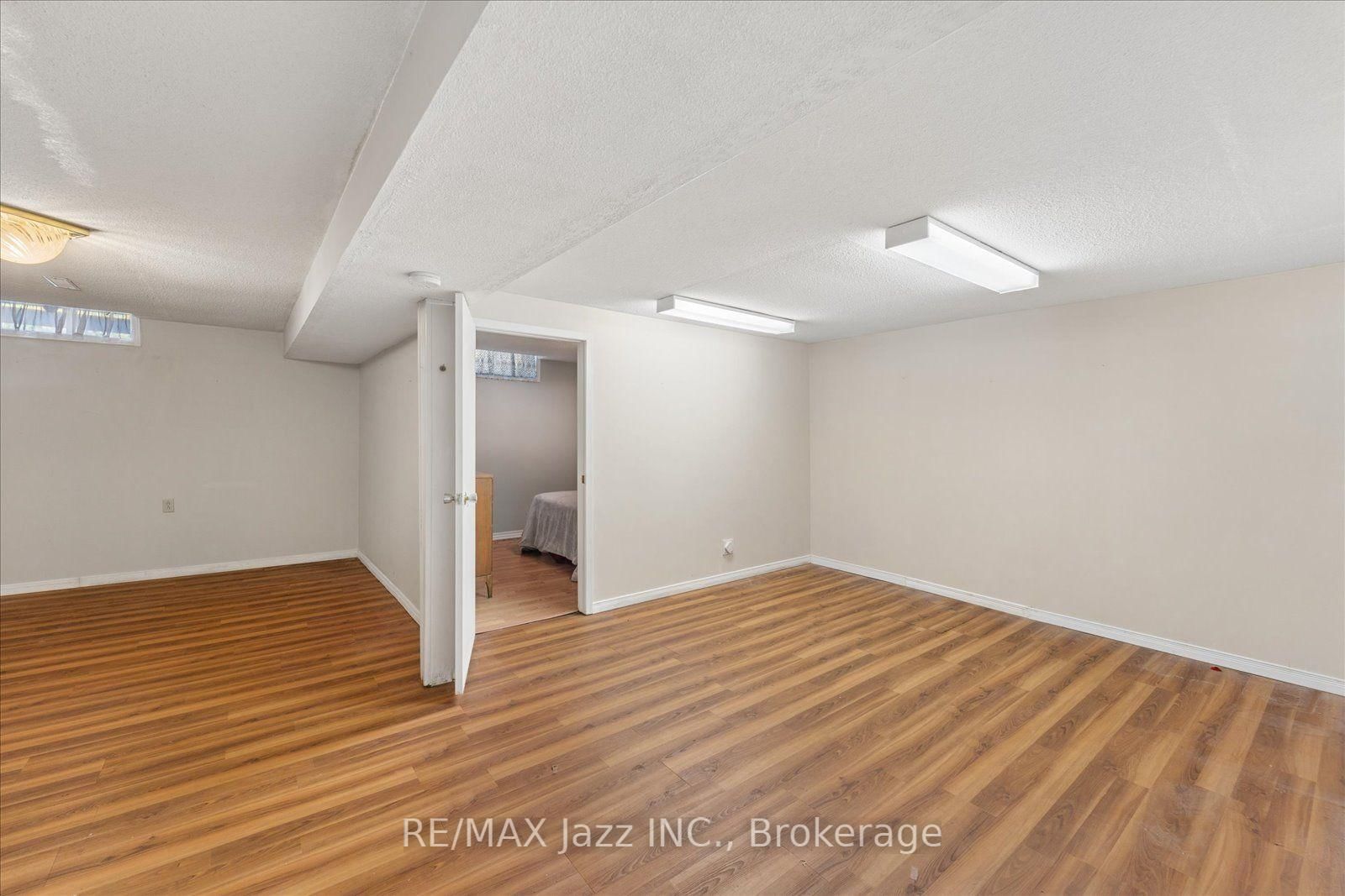 241 Viewmount Street • Oshawa, ON photo 34