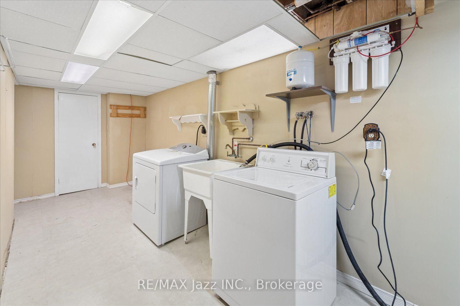 241 Viewmount Street • Oshawa, ON photo 39