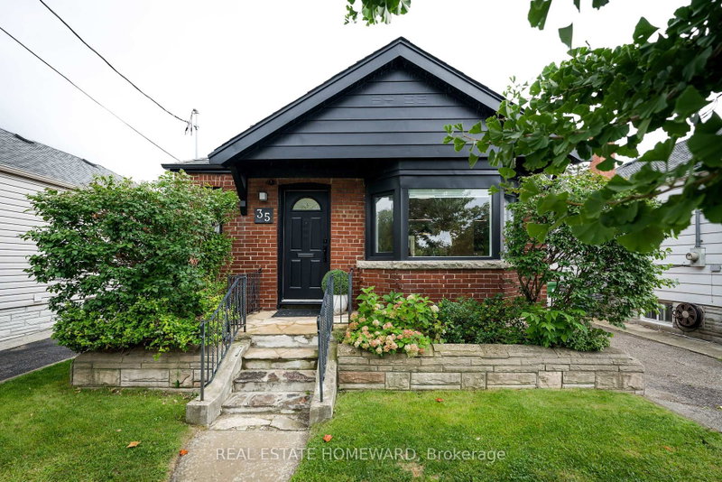 35 Memorial Park Avenue