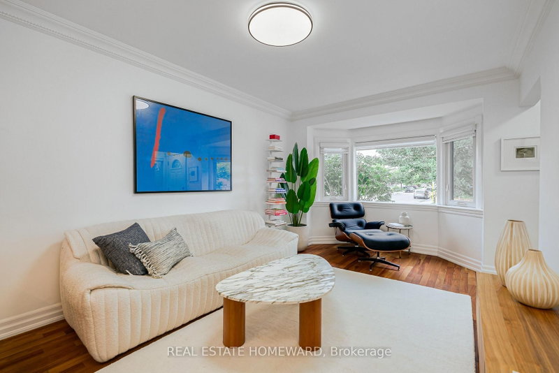 35 Memorial Park Avenue