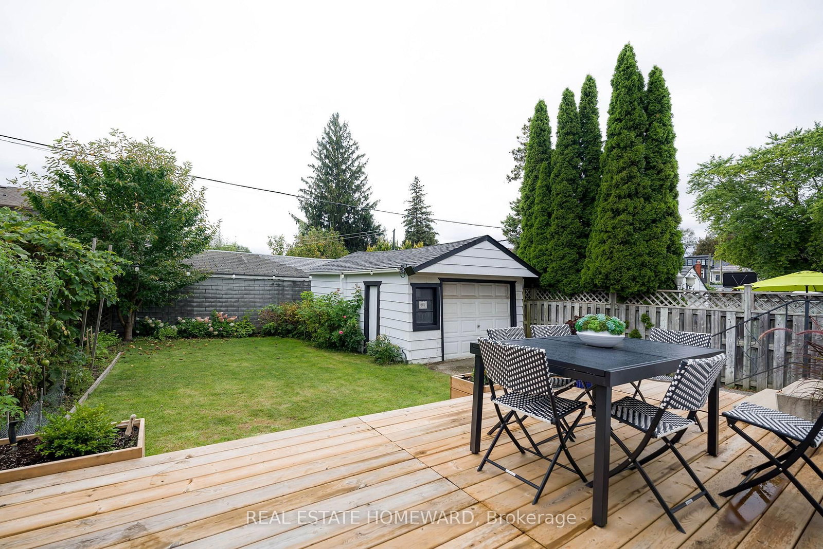 35 Memorial Park Avenue • Toronto, ON photo 24