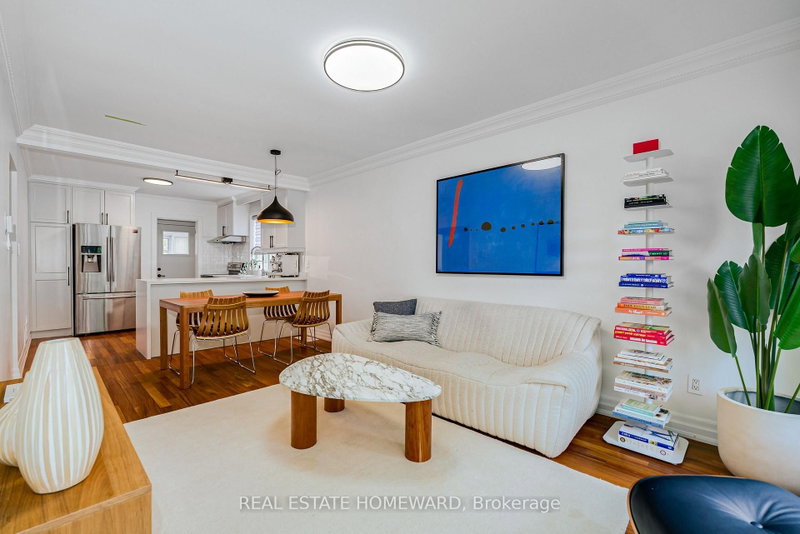 35 Memorial Park Avenue