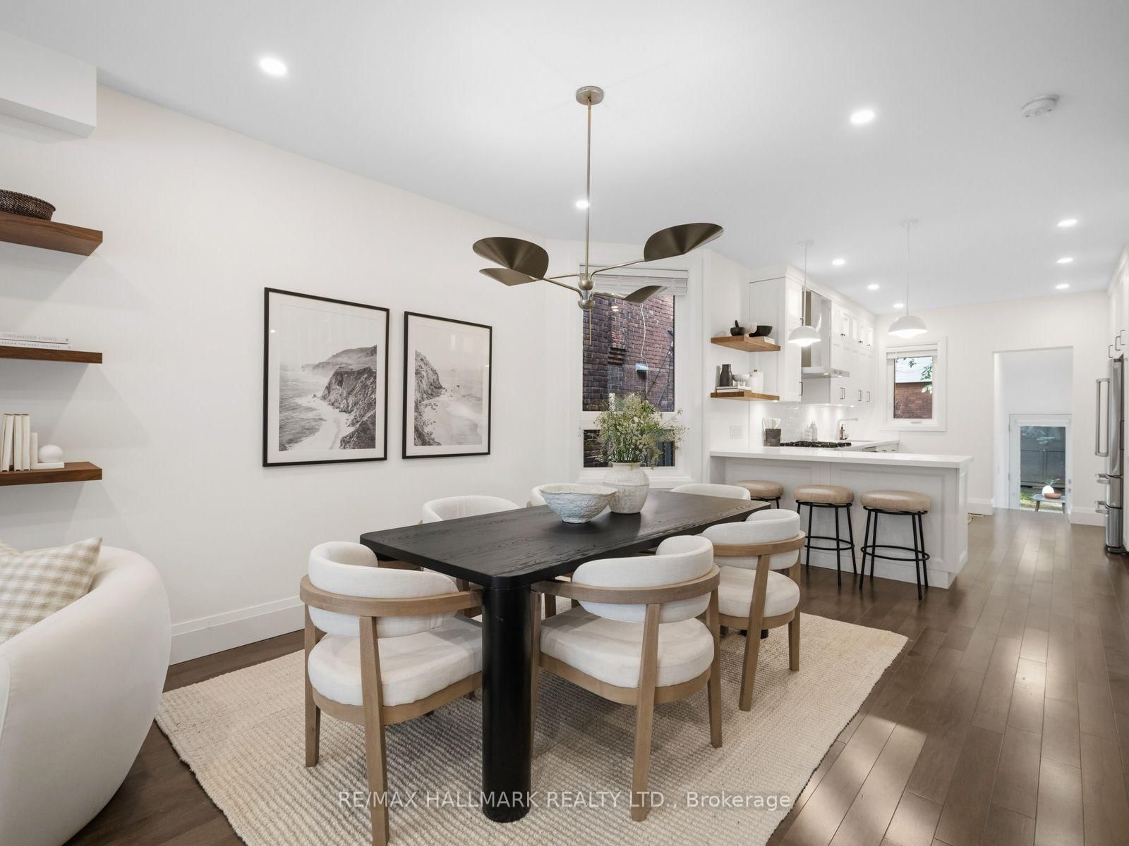 189 Greenwood Avenue • Toronto, ON photo 10