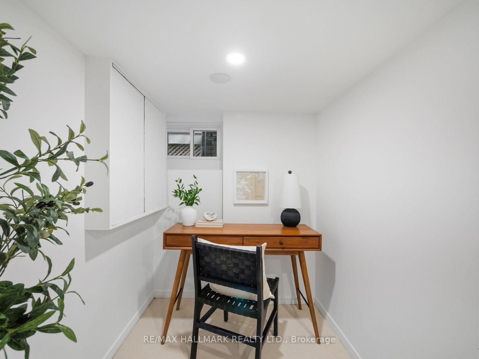 189 Greenwood Avenue • Toronto, ON photo 44