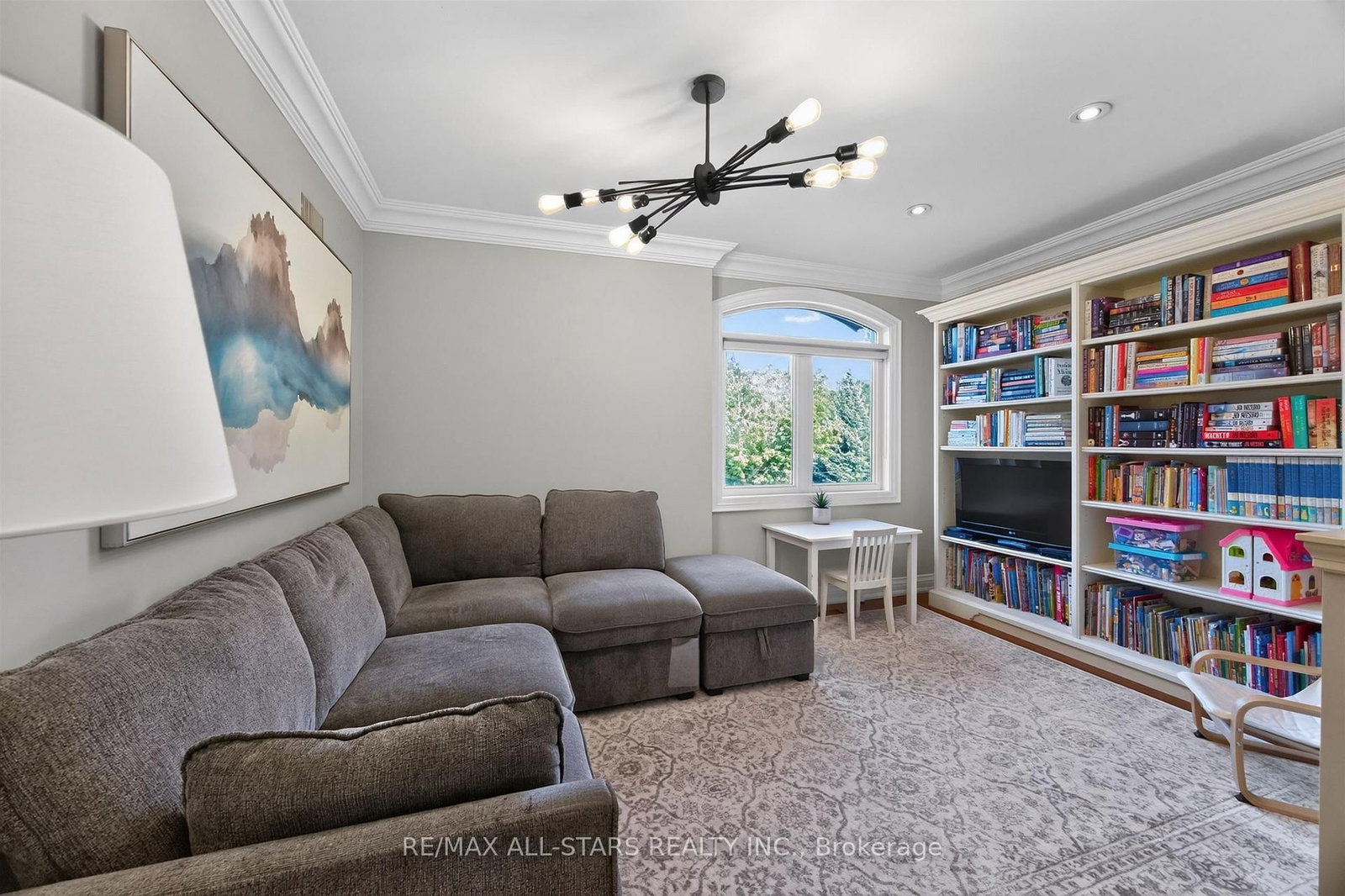 30 St Quentin Avenue • Toronto, ON photo 26