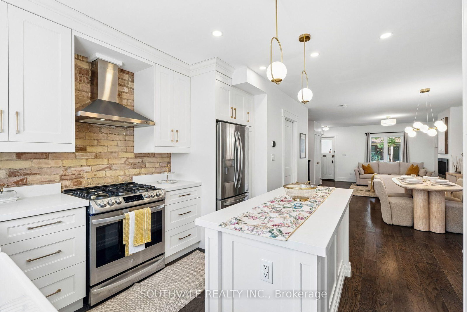485 Strathmore Boulevard • Toronto, ON photo 18