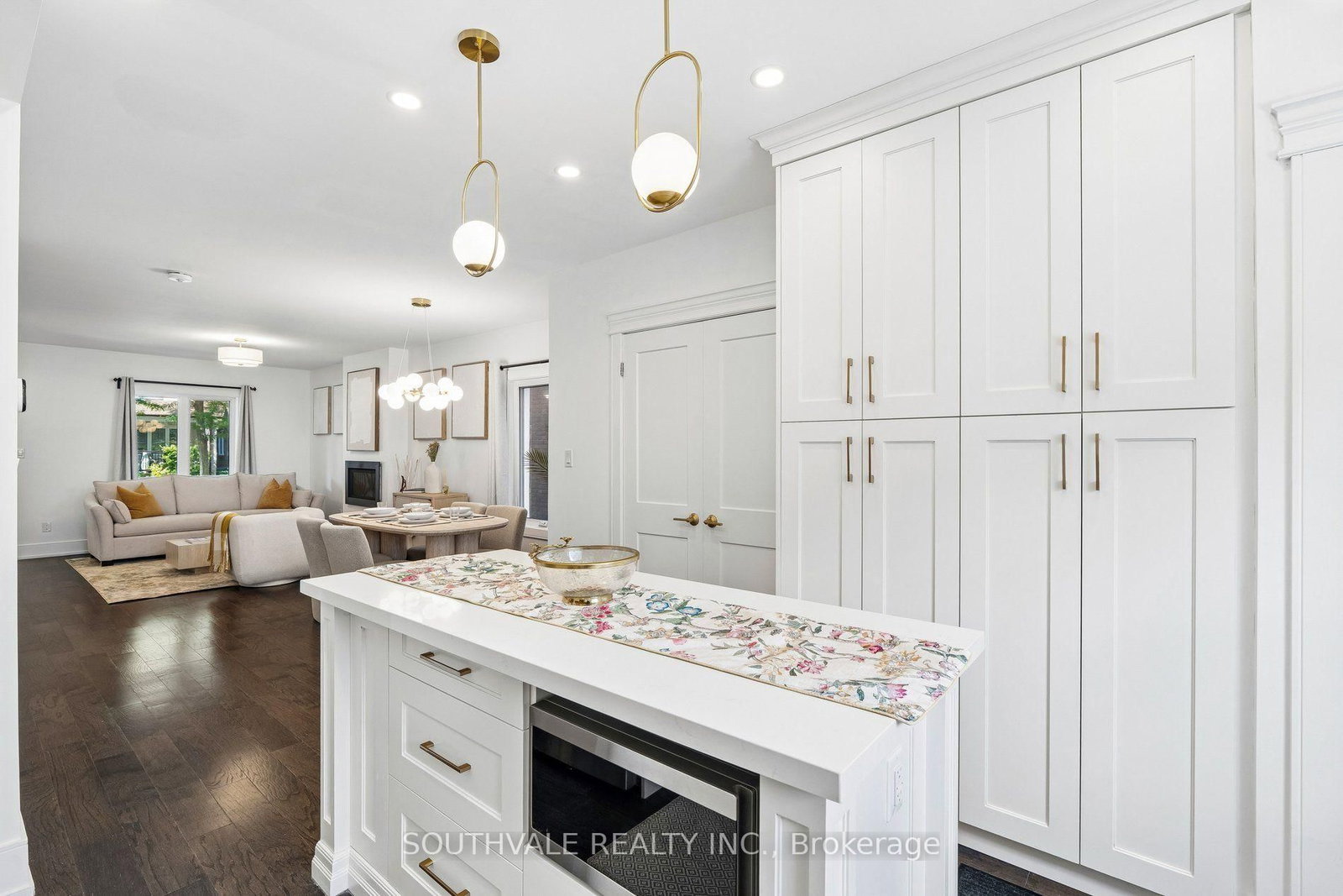 485 Strathmore Boulevard • Toronto, ON photo 20