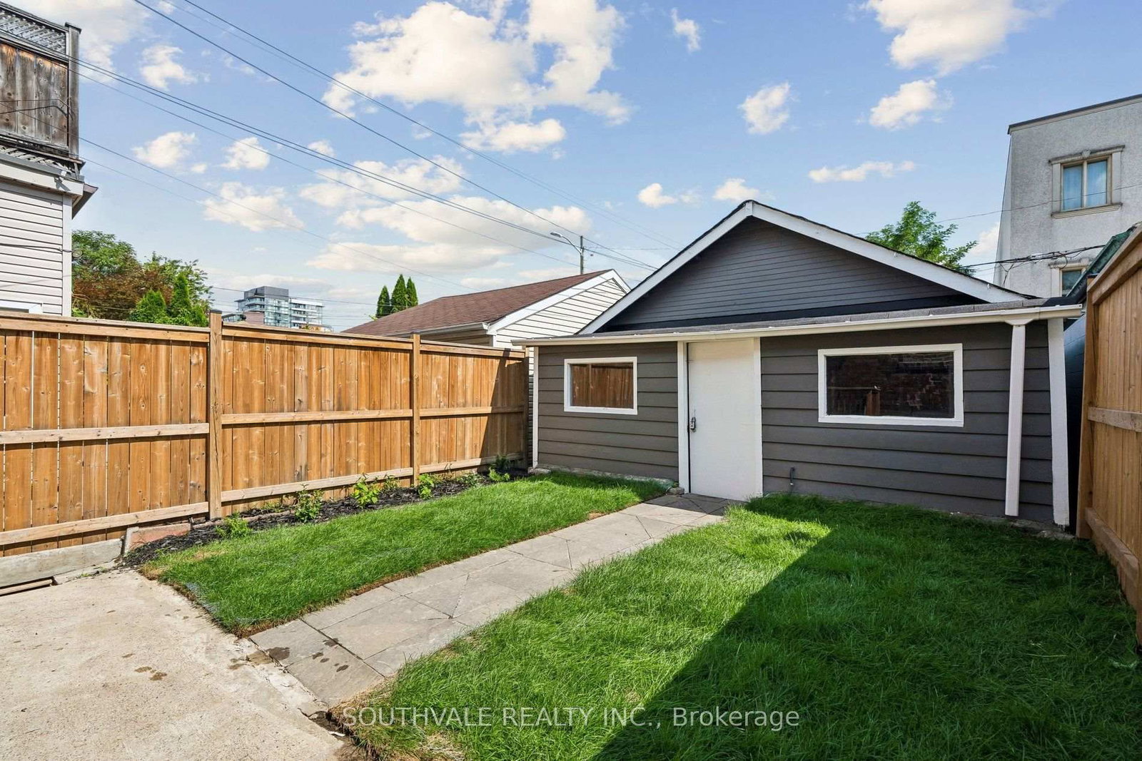 485 Strathmore Boulevard • Toronto, ON photo 45