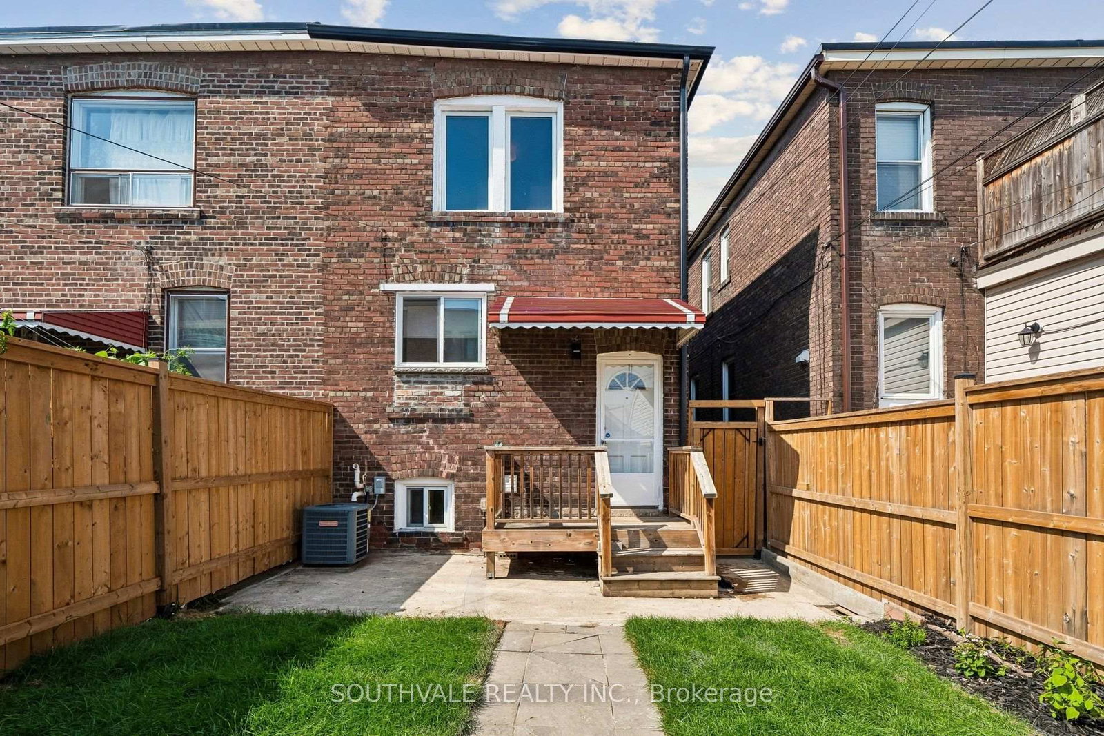485 Strathmore Boulevard • Toronto, ON photo 47