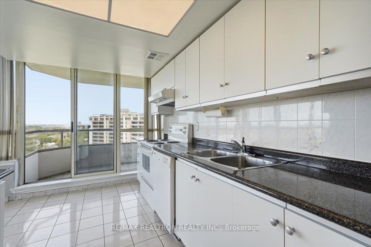 5 Greystone Walk Drive • #1604 • Toronto, ON photo 13