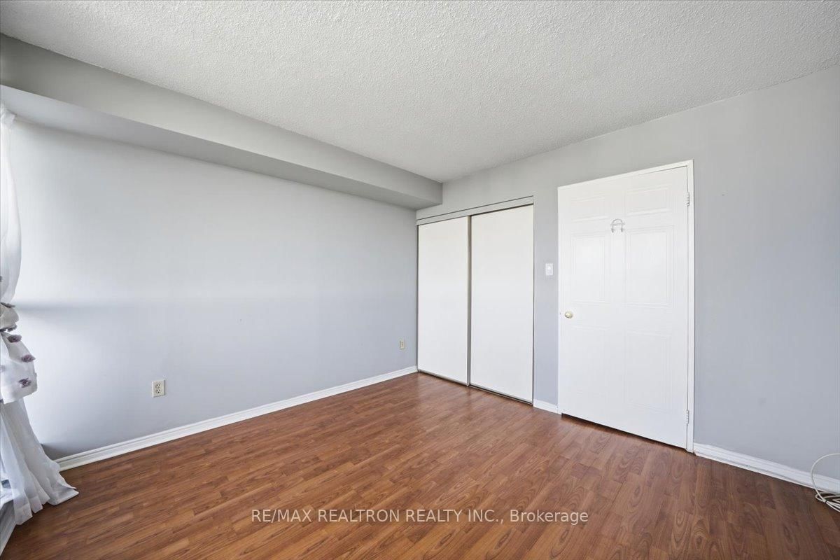 5 Greystone Walk Drive • #1604 • Toronto, ON photo 19
