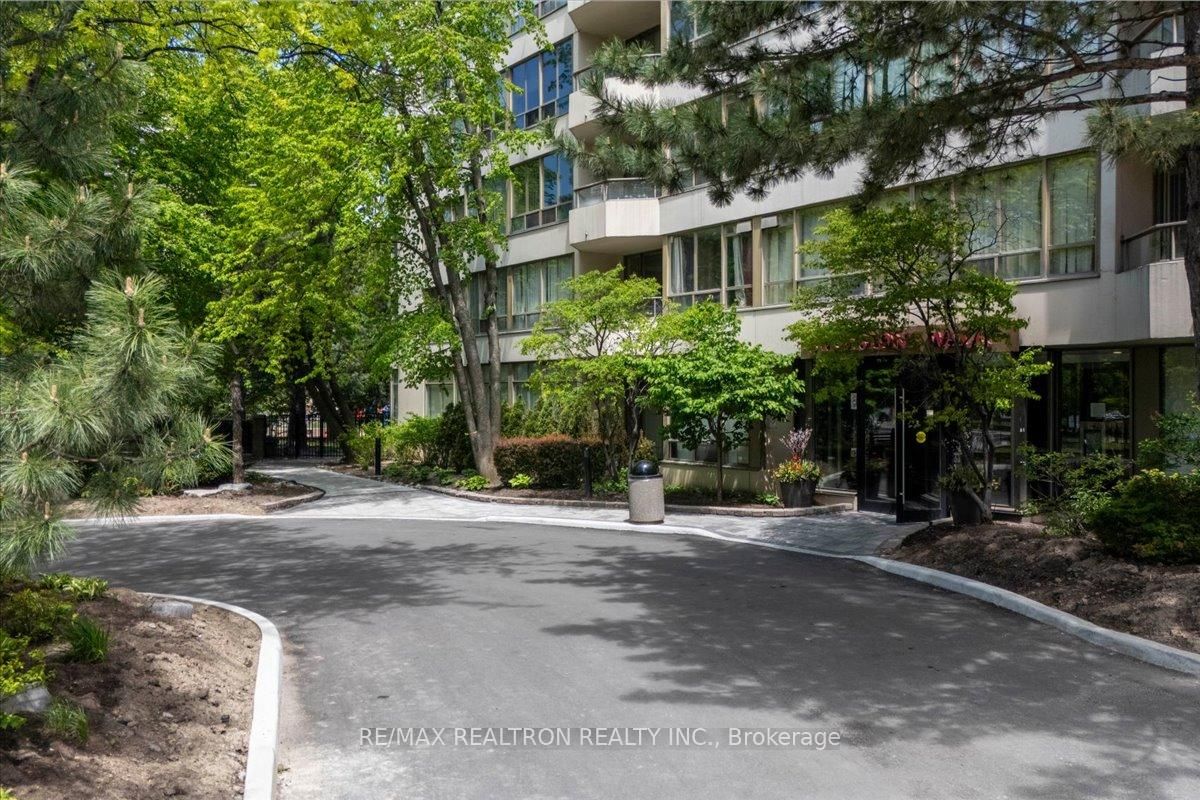 5 Greystone Walk Drive • #1604 • Toronto, ON photo 29