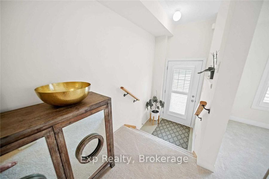1435 Green Road • Clarington, ON photo 6
