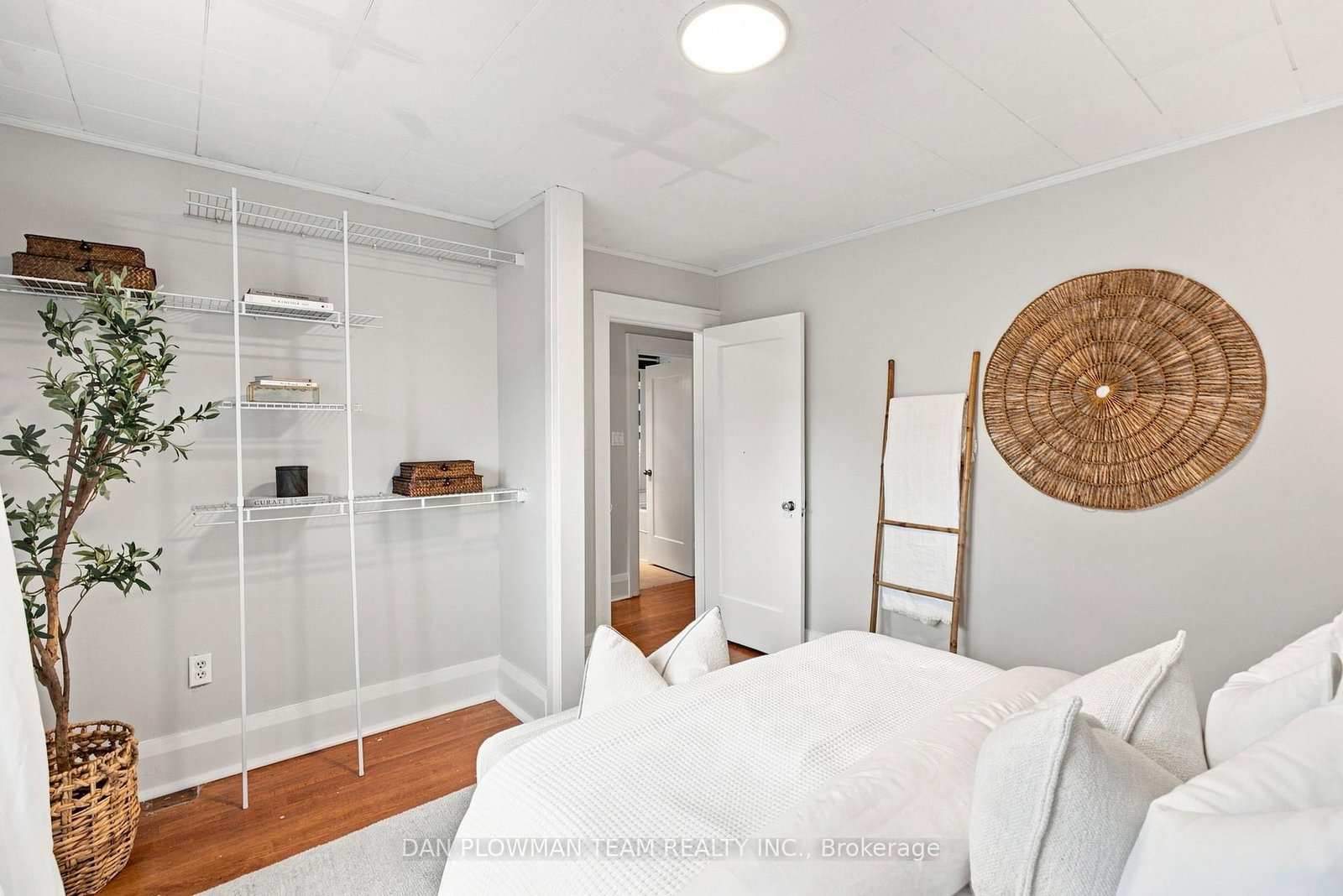 307 William Street E • Oshawa, ON photo 24