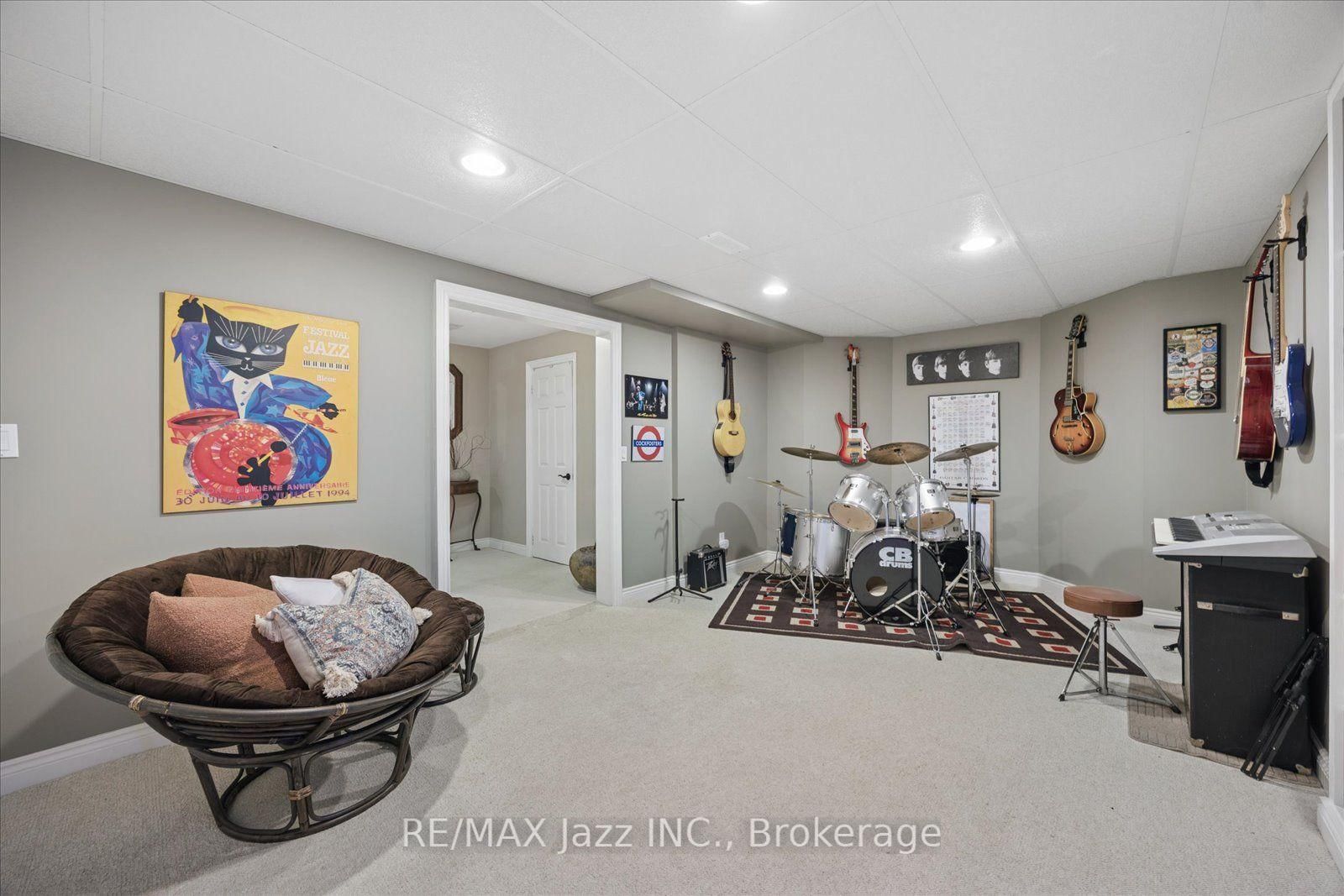 140 Taylorwood Court • Oshawa, ON photo 33