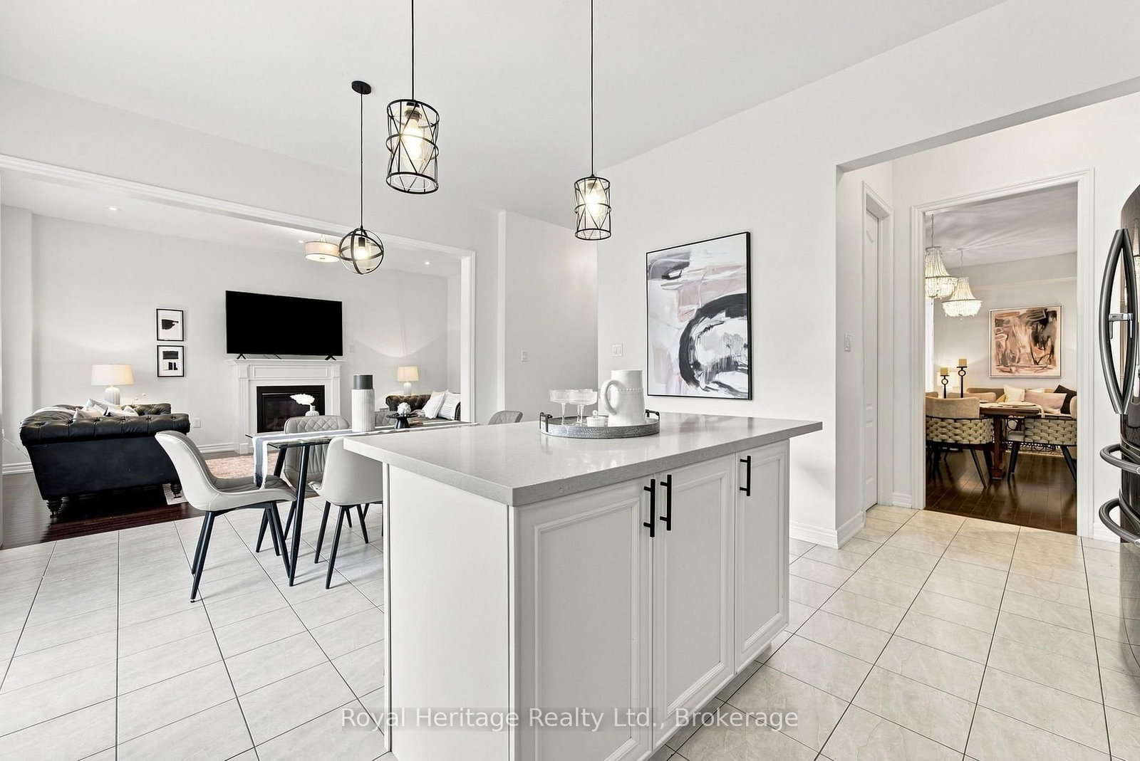 1684 WILLIAM LOTT Drive • Oshawa, ON photo 18