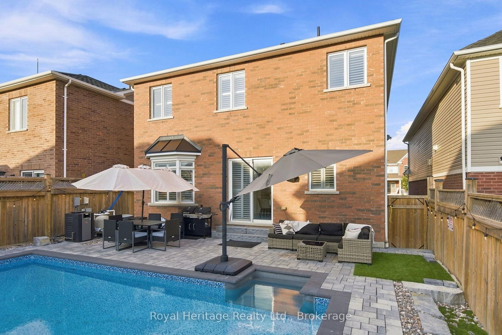 1684 WILLIAM LOTT Drive • Oshawa, ON photo 45