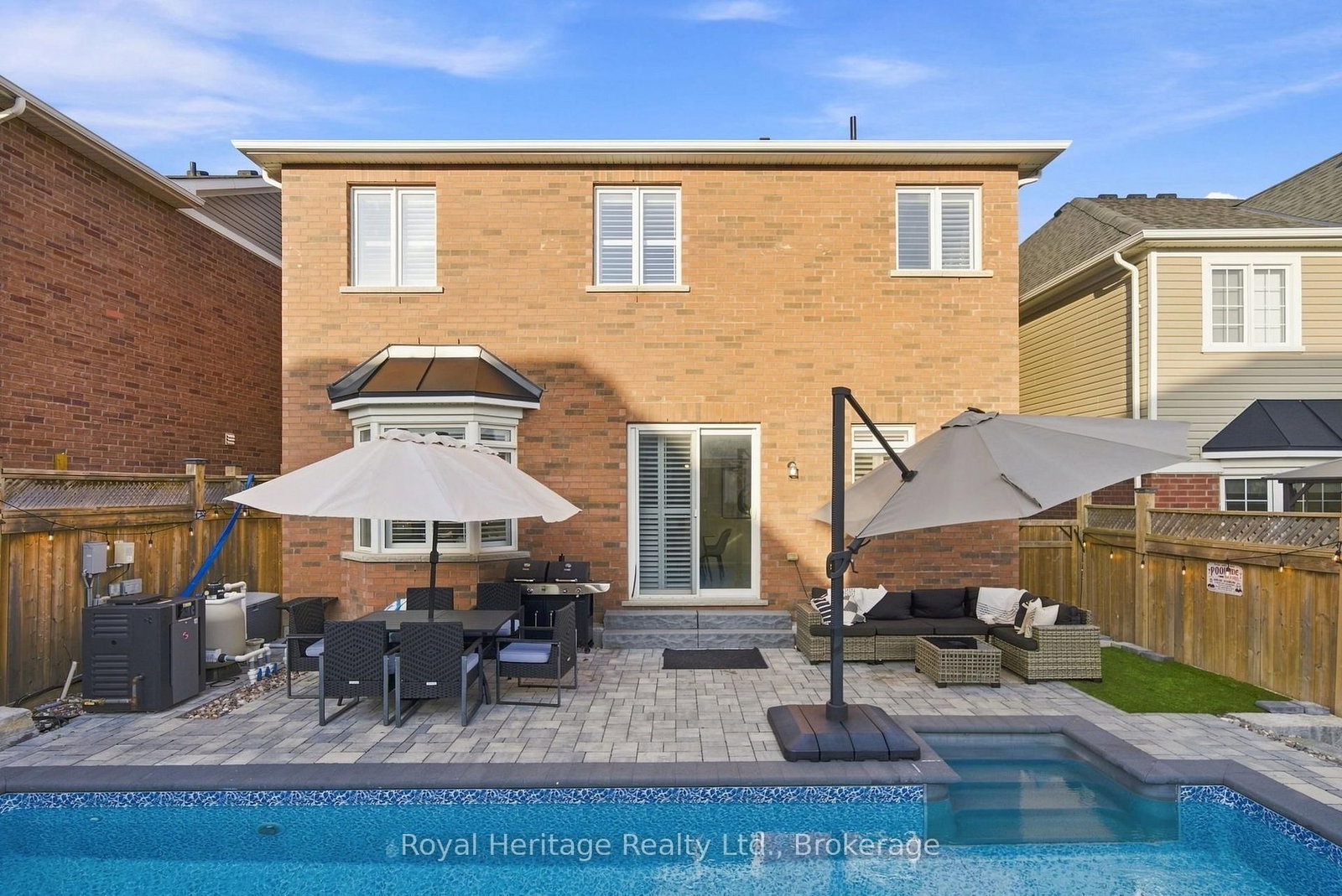 1684 WILLIAM LOTT Drive • Oshawa, ON photo 47