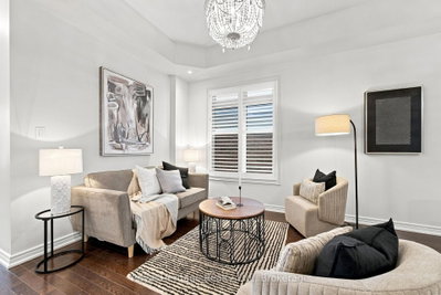 1684 WILLIAM LOTT Drive • Oshawa, ON photo 8