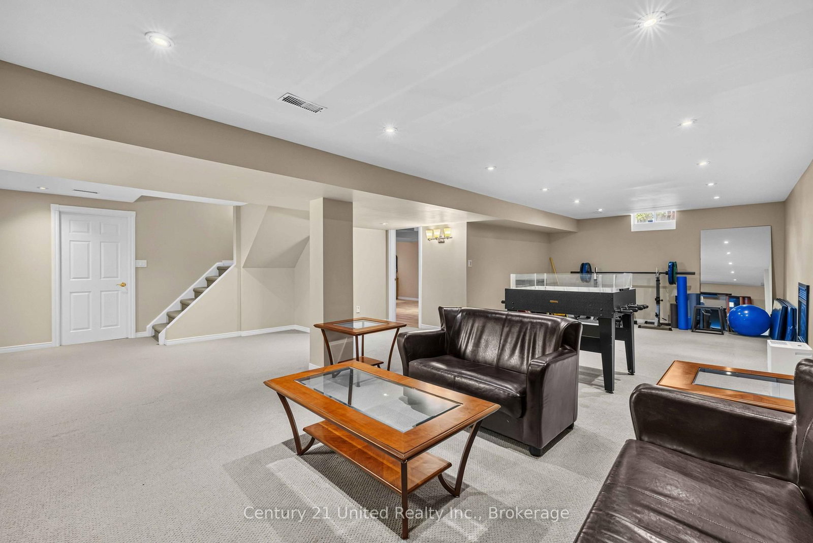 59 Waverly Street • Oshawa, ON photo 33