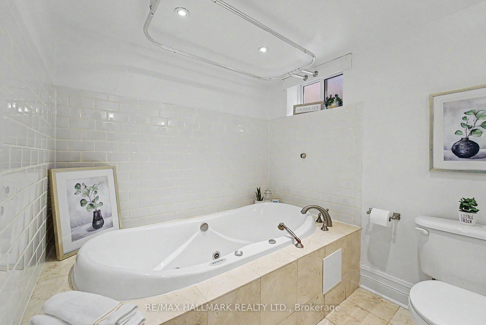 52 Colonel Danforth Trail • Toronto, ON photo 24