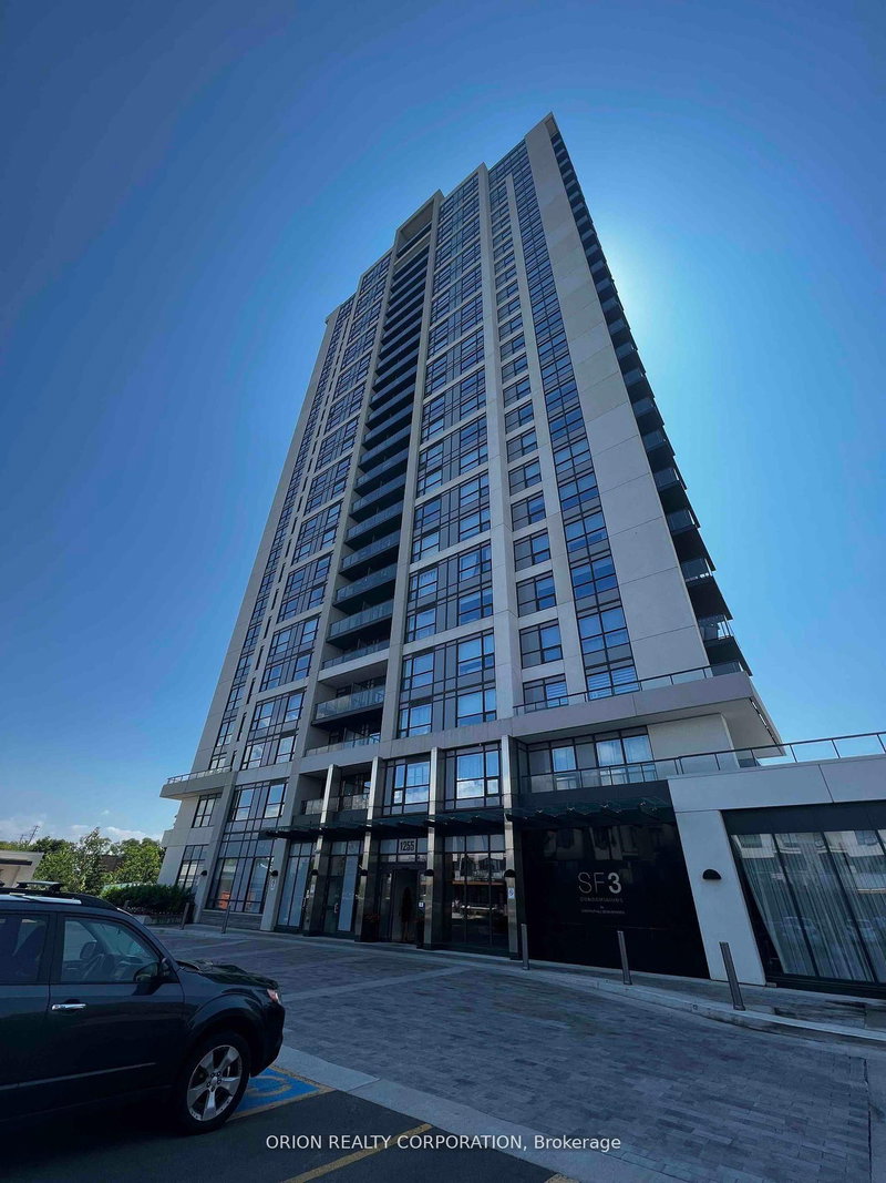 1006 - 1255 Bayly Street