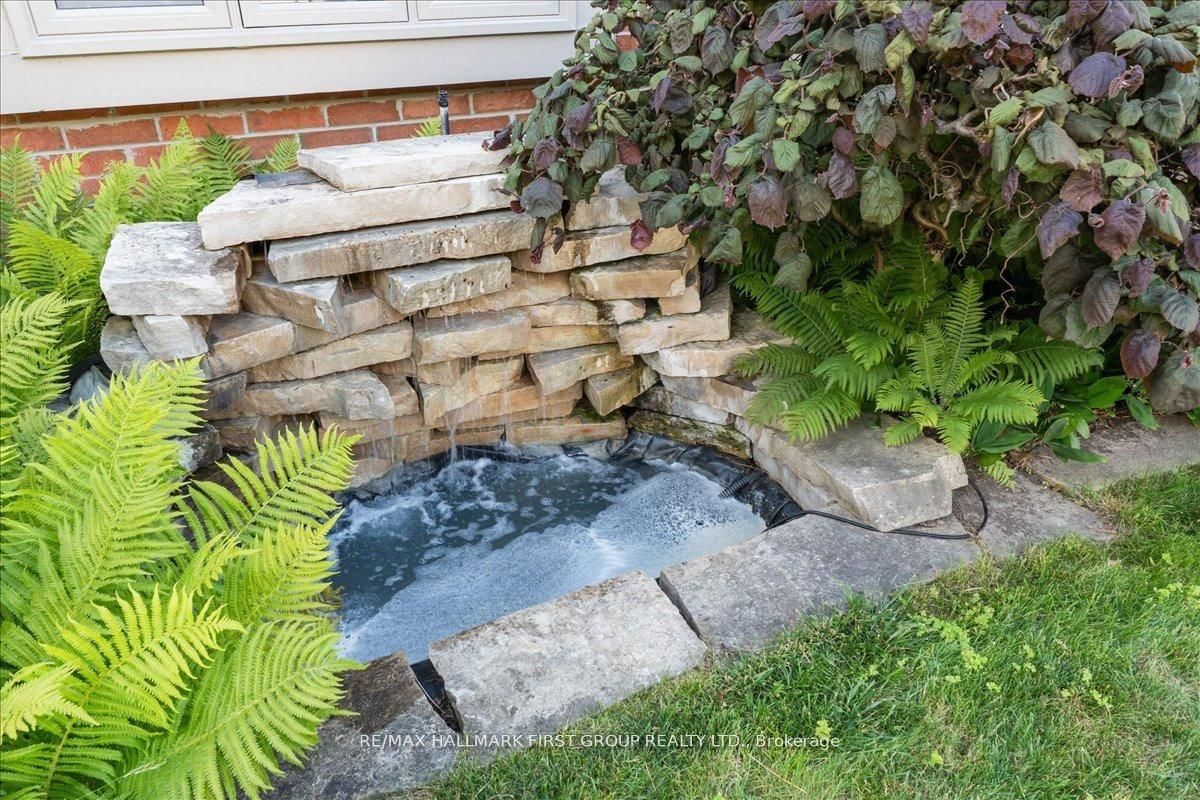 986 Mountcastle Crescent • Pickering, ON photo 47