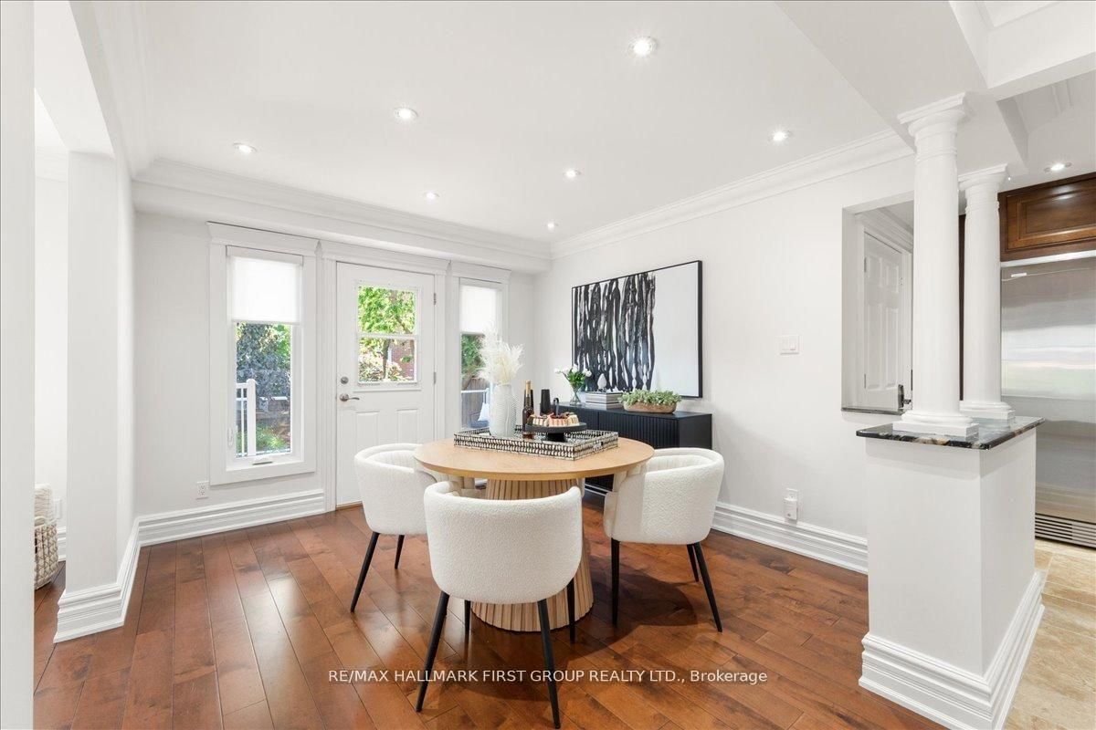 986 Mountcastle Crescent • Pickering, ON photo 8