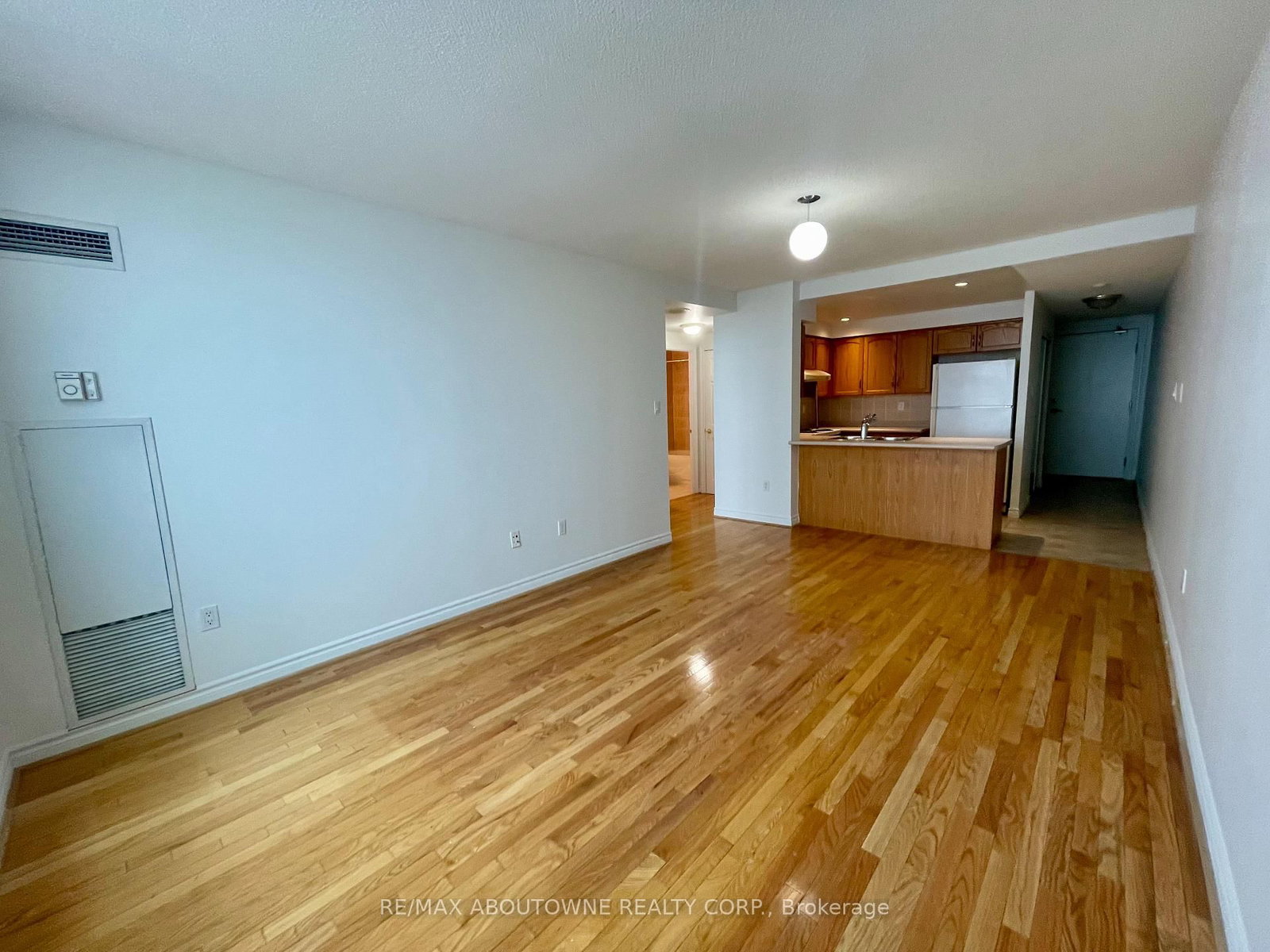125 Omni Drive • #PH39 • Toronto, ON photo 6