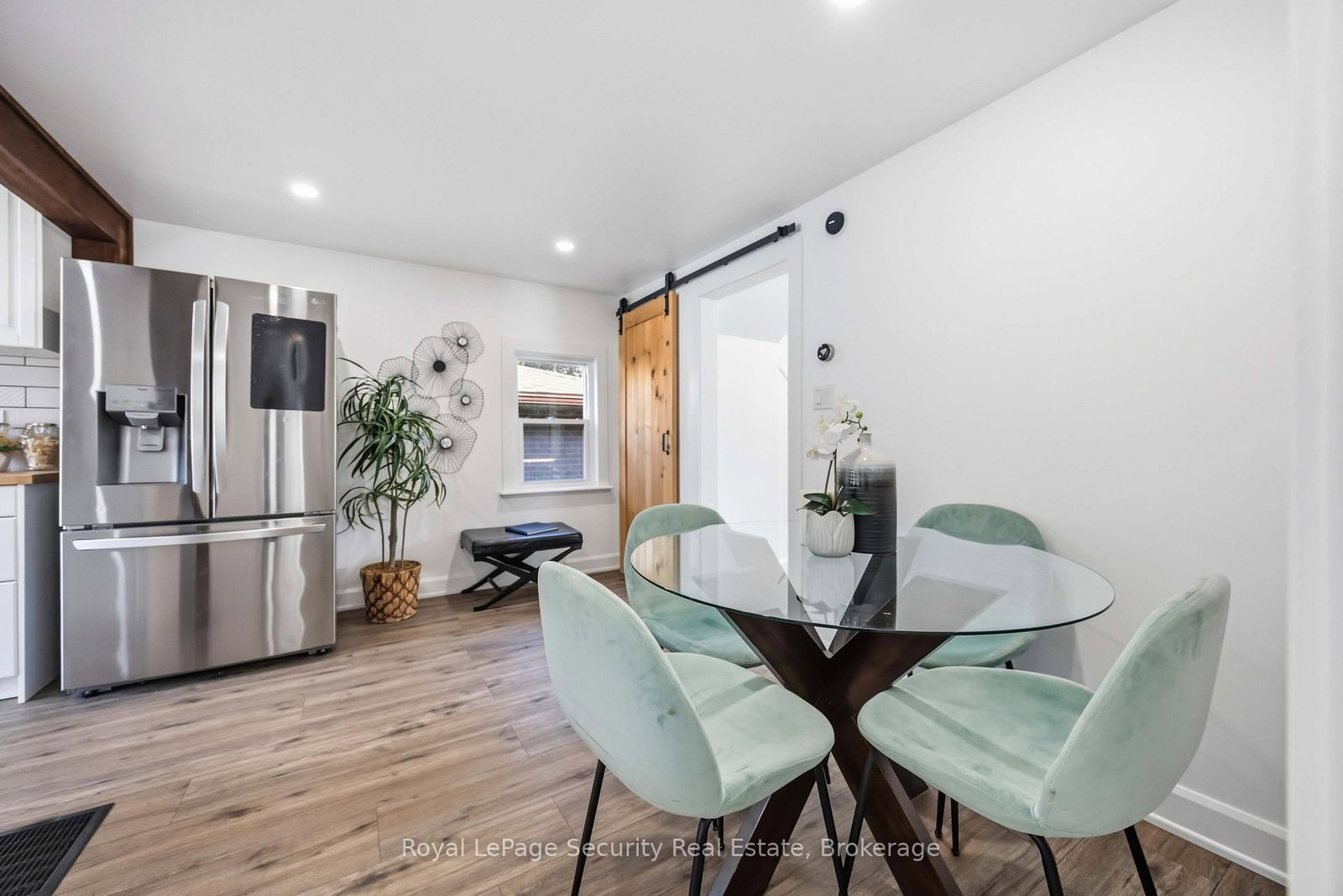 116 Guelph Street • Oshawa, ON photo 11
