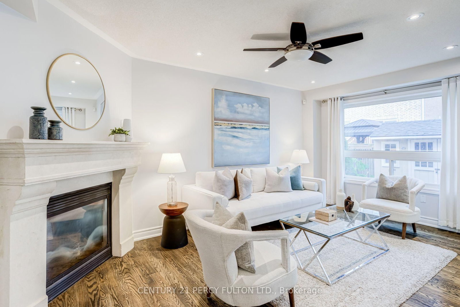 9 Urwin Street • Ajax, ON photo 10